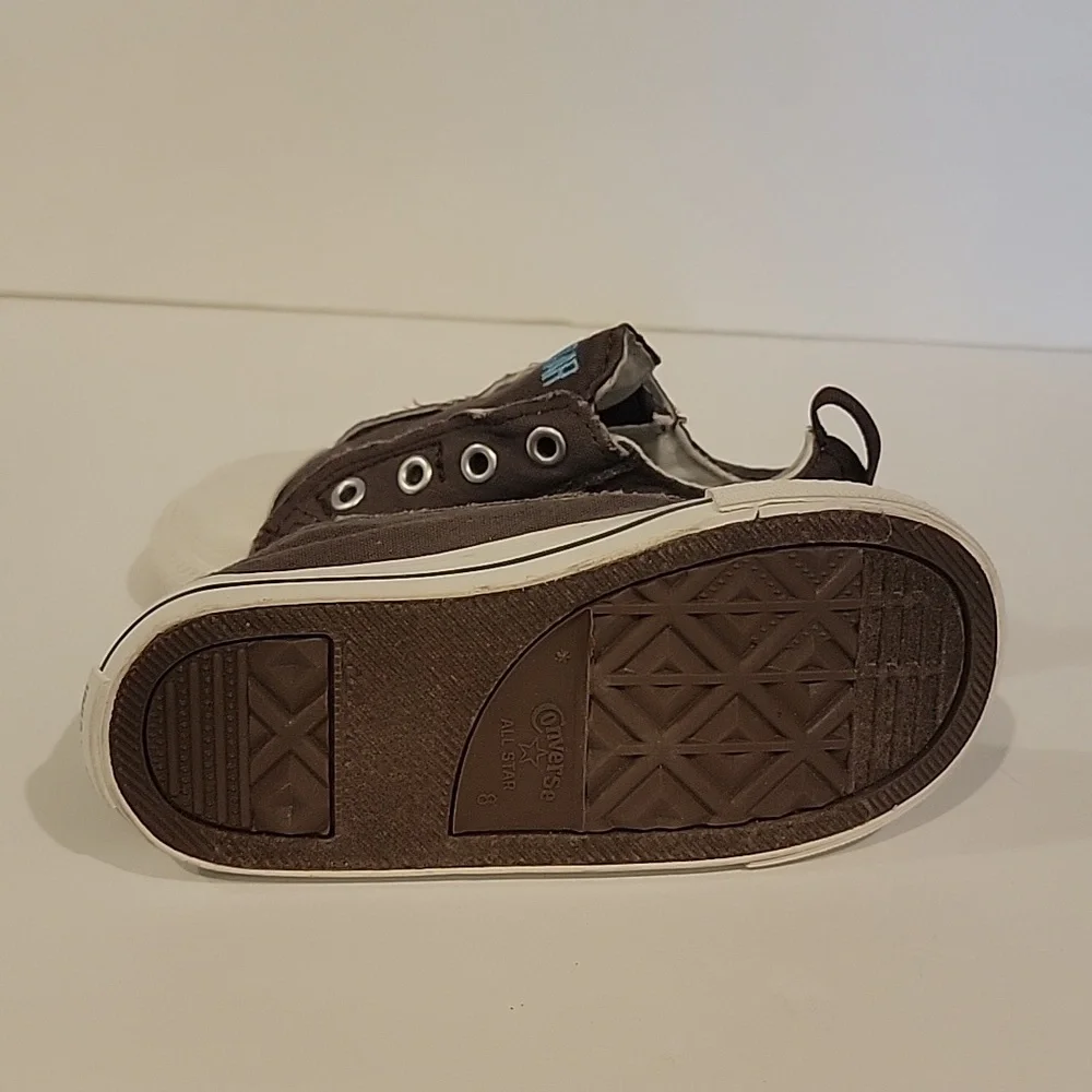 Converse slip sneakers